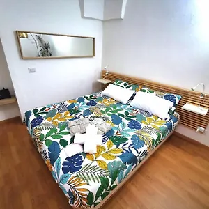 Appartamento Ma. Ma. Crociferi, Catania